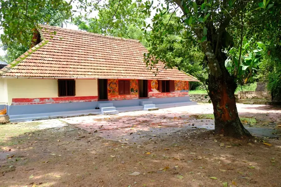Thiruvankulam - Heritage Nalukettu